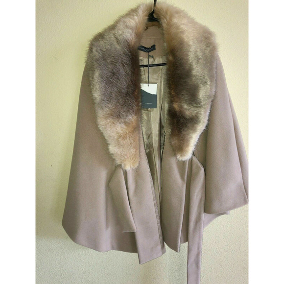 Sandro Ferrone Tan Poncho Fur collar One Size - Picture 1 of 2